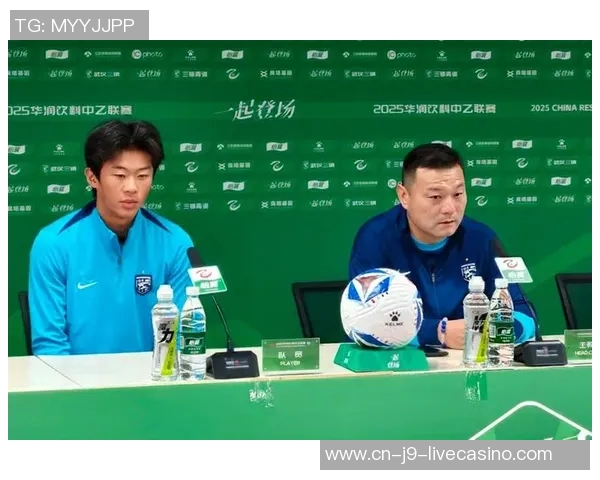 中乙足球直播精彩瞬间回顾与赛季前瞻分析让我们一起见证足球魅力